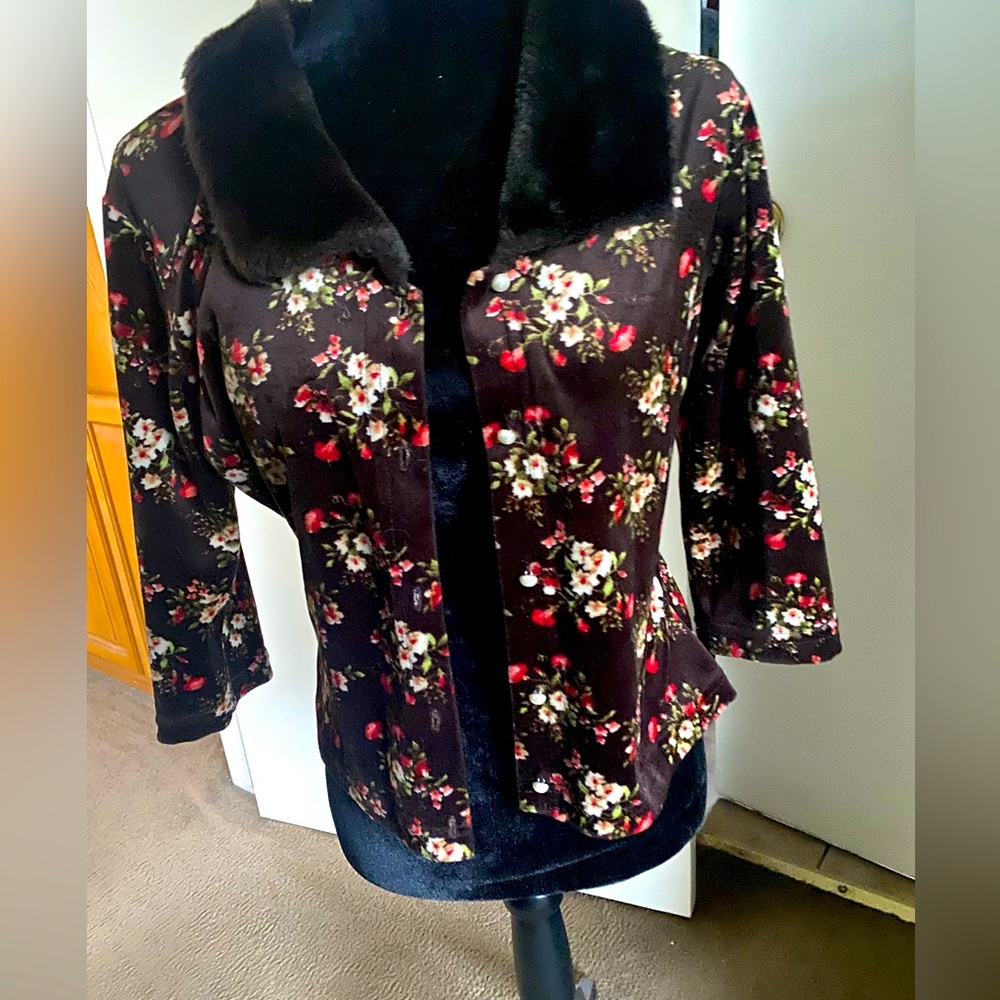 Urban vibe vintage jacket faux fur collar